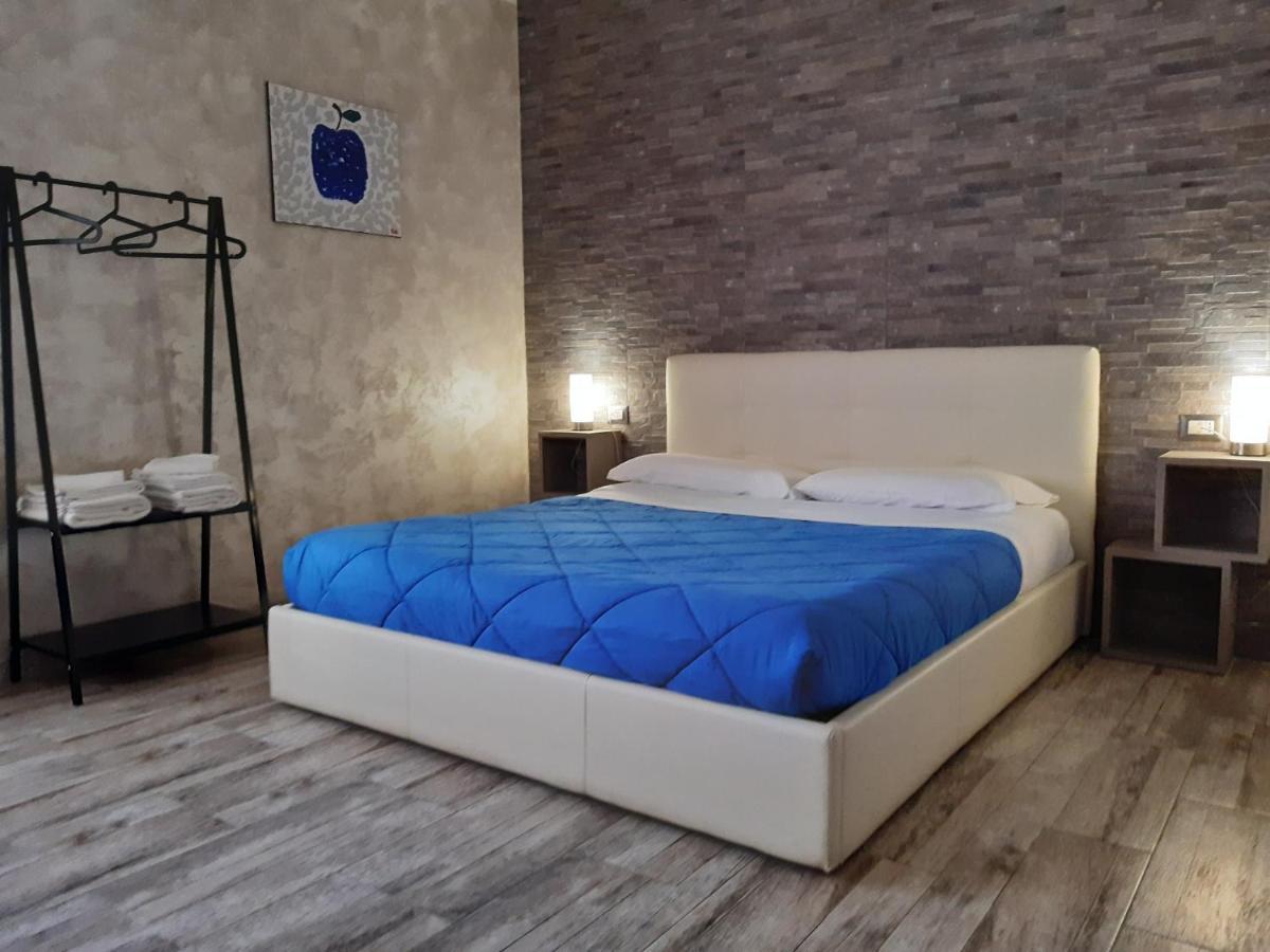 Apple Rooms Rome Airport Fiumicino Eksteriør billede A room at the hotel